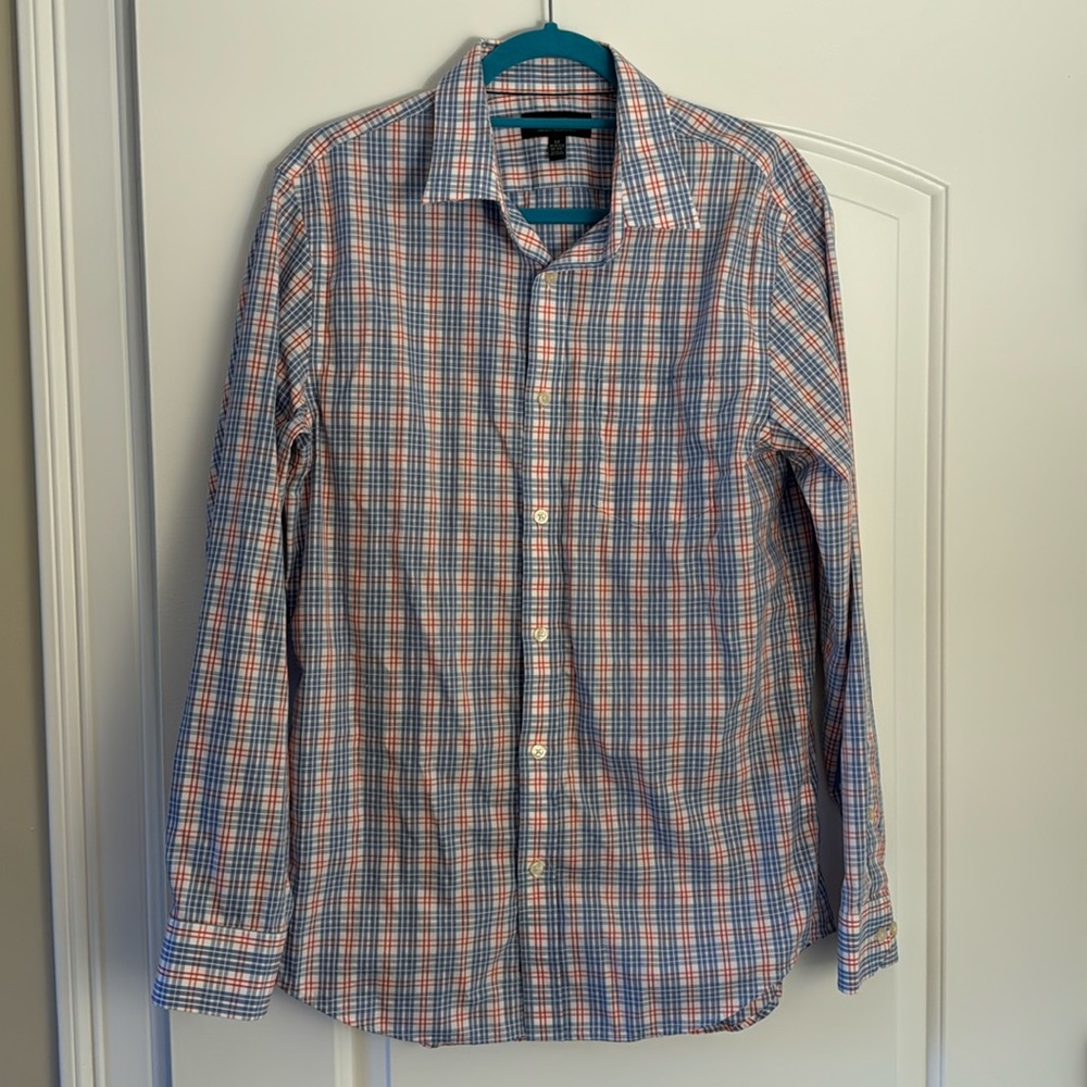 Men’s Banana Republic Medium non iron tailored slim dress shirt